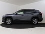Toyota RAV4 2.5 Hybrid AWD Dynamic | BTW voertuig | Parkeersensoren voor+achter | Trekhaak afneembaar | 1650KG trekgewicht | Elektrische achterklep | Apple CarPlay/Android Auto |