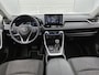 Toyota RAV4 2.5 Hybrid AWD Dynamic | BTW voertuig | Parkeersensoren voor+achter | Trekhaak afneembaar | 1650KG trekgewicht | Elektrische achterklep | Apple CarPlay/Android Auto |