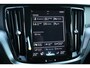 Volvo V60 2.0 T4 Momentum Pro | Trekhaak | Lederen bekleding | Adaptieve Cruise Control | Standkachel | Stoel- en stuurverwarming | Actieve LED koplampen | Sportstoelen | Verwarmbare achterbank | Dode hoek detectie BLIS | Navigatie | Achteruitrijcamera | Parkeersensoren voor + achter | Verwarmbare voorruit | 19 inch velgen | LED mistlampen | Apple Carplay / Android Auto |