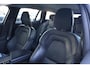 Volvo V60 2.0 T4 Momentum Pro | Trekhaak | Lederen bekleding | Adaptieve Cruise Control | Standkachel | Stoel- en stuurverwarming | Actieve LED koplampen | Sportstoelen | Verwarmbare achterbank | Dode hoek detectie BLIS | Navigatie | Achteruitrijcamera | Parkeersensoren voor + achter | Verwarmbare voorruit | 19 inch velgen | LED mistlampen | Apple Carplay / Android Auto |