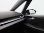 Volkswagen ID.3 Life 50 kWh 170 PK | Steunhaak | Stoel- en Stuurverwarming | Adaptieve Cruise Control | 19 Inch |