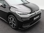 Volkswagen ID.3 Life 50 kWh 170 PK | Steunhaak | Stoel- en Stuurverwarming | Adaptieve Cruise Control | 19 Inch |