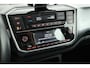 Volkswagen Up! 1.0 66pk Trekhaak Camera Stoelverwarming Cruise Control