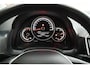 Volkswagen Up! 1.0 66pk Trekhaak Camera Stoelverwarming Cruise Control