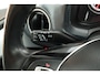 Volkswagen Up! 1.0 66pk Trekhaak Camera Stoelverwarming Cruise Control