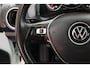 Volkswagen Up! 1.0 66pk Trekhaak Camera Stoelverwarming Cruise Control