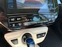 Toyota Prius 1.8 Dynamic | HUD + Stoel verw. + Clima + Cruise nu € 11.975,-!!!