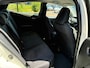 Toyota Prius 1.8 Dynamic | HUD + Stoel verw. + Clima + Cruise nu € 11.975,-!!!