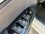 Toyota Prius 1.8 Dynamic | HUD + Stoel verw. + Clima + Cruise nu € 11.975,-!!!