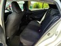 Toyota Prius 1.8 Dynamic | HUD + Stoel verw. + Clima + Cruise nu € 11.975,-!!!