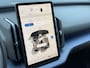Volvo EX30 Single Motor Extended Range Plus 69 kWh Getint glas | Harman Kardon | 19 inch lichtmetalen velgen | Google Maps & Infotainment | Park Assist voor & achter met camera | Elektrisch bedienbare achterklep | Crystal White metallic