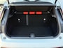 Volvo EX30 Single Motor Extended Range Plus 69 kWh Getint glas | Harman Kardon | 19 inch lichtmetalen velgen | Google Maps & Infotainment | Park Assist voor & achter met camera | Elektrisch bedienbare achterklep | Crystal White metallic
