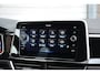 Volkswagen T-Roc 1.5 TSI R-Line 150PK Automaat | Navigatie | ACC | Stoelverwarming
