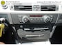 BMW 3-Serie Touring 318D 136PK BUSINESS LINE NIEUWE APK!! LET OP BIJ 239DKM NIEUWE MOTOR GEPLAATST NAVI LEDER CLIMA CRUISE BLUETOOTH PDC LMV 4X ELECTR.RAMEN/SPIEGELS