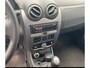 Dacia Duster 1.6i 105pk 4WD ! 1e eigenaar 129.000km. Trekhaak 1500kg.