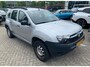 Dacia Duster 1.6i 105pk 4WD ! 1e eigenaar 129.000km. Trekhaak 1500kg.