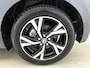 Toyota Yaris 1.5 Hybrid 115 Dynamic Comfort Pack | BTW voertuig | Dealer onderhouden | dodehoek detectie | Stoel+Stuurverwarming | Apple CarPlay/Android auto | Cruise Control Adaptive | Climate control | Achteruitrijcamera