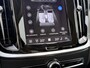 Volvo V60 T6 Plug-in hybrid AWD Plus Bright | Long Range | Trekhaak semi elektrisch inklapbaar | Elektrisch bedienbare voorstoelen | Stoel- & Stuurwielverwarming | 18 inch lichtmetalen velgen | Verwarmbare voorruit | Adaptieve Cruise Control met Pilot Assist | Google Maps & Infotainment
