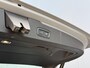 Volvo V60 T6 Plug-in hybrid AWD Plus Bright | Long Range | Trekhaak semi elektrisch inklapbaar | Elektrisch bedienbare voorstoelen | Stoel- & Stuurwielverwarming | 18 inch lichtmetalen velgen | Verwarmbare voorruit | Adaptieve Cruise Control met Pilot Assist | Google Maps & Infotainment