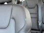 Volvo V60 T6 Plug-in hybrid AWD Plus Bright | Long Range | Trekhaak semi elektrisch inklapbaar | Elektrisch bedienbare voorstoelen | Stoel- & Stuurwielverwarming | 18 inch lichtmetalen velgen | Verwarmbare voorruit | Adaptieve Cruise Control met Pilot Assist | Google Maps & Infotainment