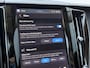 Volvo XC60 T8 Plug-in hybrid AWD Ultra Dark | Panoramadak | Harman Kardon | Luchtvering | 21 inch lichtmetalen velgen | Elektrisch verstel- en verwarmbare voorstoelen | Getint glas | Alarm klasse 3 | Google Maps & Infotainment
