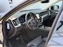 Volvo XC60 T8 Plug-in hybrid AWD Ultra Dark | Panoramadak | Harman Kardon | Luchtvering | 21 inch lichtmetalen velgen | Elektrisch verstel- en verwarmbare voorstoelen | Getint glas | Alarm klasse 3 | Google Maps & Infotainment