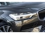 Volvo XC60 T5 Momentum | Navigatie | Stoelverwarming | Lederen Bekleding | Sportstoelen | Keyless Entry | DAB | Elek. Achterklep | LED Koplampen | Elek. Stoelen | Lichtmetalen Velgen 19 inch