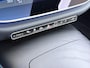 Mercedes-Benz E-klasse 400 e 4MATIC Exclusive Line | Luchtvering & Achteras besturing | Superscreen | Trekhaak Wegklapbaar | Panorama- Schuifdak | Distronic Cruise Control & Stuur Assistent | Hyperscreen