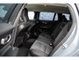 Volvo V60 2.0 B3 Core | Black Pack | Achteruitrijcamera | Parkeersensoren | Keyless Entry | Elektrische Achterklep | Navigatie | Cruise Control Adaptief | BLIS | Lighting Pack | Essential Sport Pack
