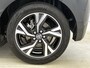 Toyota Yaris 1.5 Hybrid 115 Dynamic Comfort Pack | BTW voertuig | Dealer onderhouden | dodehoek detectie | Stoel+Stuurverwarming | Apple CarPlay/Android auto | Cruise Control Adaptive | Climate control | Achteruitrijcamera