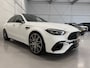 Mercedes-Benz C-klasse AMG 63 S E Performance PANO/TREKHAAK/BURMESTER/ACHTERAS-BESTURING/VENTILATIE+MEMORY/360CAMERA/20"AMG/LASER/ACC/OPALITHWEISS METALLIC/AUTO VERKEERT IN ABSOLUTE NIEUWSTAAT/BTW-AUTO