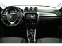 Suzuki Vitara 1.4 Boosterjet Select Smart Hybrid | Climate control | Cruise control adaptive | Stoelverwarming | Apple carplay, Android auto | Lichtmetalen velgen | Trekhaak | Camera |
