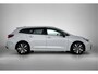 Toyota Corolla Touring Sports Hybrid 140 Dynamic | NL-Auto | Fabr t/m 06-2035 mogelijk! | Parkeersensoren V+A | Stoelverwarming | Onderweg-naar-dealer
