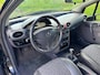Mercedes-Benz A-klasse 160 Avantgarde 5-Drs Stuurbekrachtiging Audio/CD Electric pakket ABS LMV 15" ESP TCS Leder/Stof Nieuwe Apk!