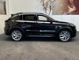 Lynk & Co 01 1.5 GREY LINE VOL OPTIES ! 360 CAMERA ADAPTIVE CRUISE CONTROL PANORAMA SCHUIF/KANTELDAK APPLE CARPLAY/ANDROID RIJSTROOKSENSOREN ZEER MOOI !!