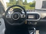 Renault Twingo Z.E. R80 E-Tech Techno 22 kWh | SoH waarde 98% | Eerste eigenaar | Nederlandse auto | Dealeronderhouden | Prachtige Kleur Rouge Flamme | Luxe Techno uitvoering | Climate control | R-Link navigatiesysteem | Unieke km-stand!! |