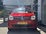 Renault Twingo Z.E. R80 E-Tech Techno 22 kWh | SoH waarde 98% | Eerste eigenaar | Nederlandse auto | Dealeronderhouden | Prachtige Kleur Rouge Flamme | Luxe Techno uitvoering | Climate control | R-Link navigatiesysteem | Unieke km-stand!! |