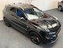 Lynk & Co 01 1.5 MY23 BLACK LINE PREMIUM RODE REMKLAUWEN ZWARTE HEMEL 360 CAMERA ADAPTIVE CRUISE CONTROL PANORAMA SCHUIF/KANTELDAK APPLE CARPLAY/ANDROID ZEER MOOI !!