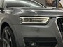Audi Q3 2.0 TFSI Quattro 211PK Sport | Leder | Trekhaak | Audi-Sound | Xenon | Navigatie | Climate-Control | Cruise Control | 19 inch | PDC V+A |