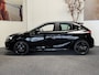 Opel Corsa 1.2 TURBO EDITION 15 STUKS OP VOORRAAD !! NAVIGATIE VIA APPLE CARPLAY/ANDROID STUUR/STOELVERWARMING CRUISE CONTROL RIJSTROOKSENSOREN DODEHOEKSENSOREN ACHTERUITRIJCAMERA 18" LICHTMETALEN VELGEN ZEER MOOI !!
