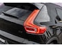 Volvo XC40 2.0 B3 Plus Black Edition | Google | Stuur-/Stoelverwarming | Pixel LED Koplampen | 360 Camera | Adaptieve Cruise | Getint Glas | BLIS | 20" LM