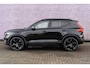Volvo XC40 2.0 B3 Plus Black Edition | Google | Stuur-/Stoelverwarming | Pixel LED Koplampen | 360 Camera | Adaptieve Cruise | Getint Glas | BLIS | 20" LM