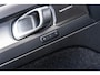 Volvo XC40 2.0 B3 Plus Black Edition | Google | Stuur-/Stoelverwarming | Pixel LED Koplampen | 360 Camera | Adaptieve Cruise | Getint Glas | BLIS | 20" LM