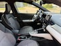 Renault Captur 1.6 E-Tech Série Limitée Plugin-Hybrid Hybrid Plug-in - Navi groot | Stoel verw. | Cockpit view