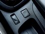 Renault Clio 1.2 TCe Limited Automaat | Navi | P. Sensoren
