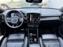 Volvo XC40 T5 Recharge R-Design | Trekhaak semi elektrisch wegklapbaar | Lederen bekleding | Adaptieve Cruise Control met Pilot Assist | Verwarmbare voorruit | Harman Kardon | 19 inch lichtmetalen velgen | Verwarmbare voorstoelen & stuurwiel | Elektrisch verstelbare voorstoelen