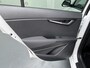 Kia Niro Hybrid 1.6 GDi DynamicLine - Navigatie - Camera - Climate control - Adaptieve Cruise control - Trekhaak - Fabrieksgarantie tot 03-2031