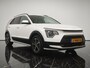 Kia Niro Hybrid 1.6 GDi DynamicLine - Navigatie - Camera - Climate control - Adaptieve Cruise control - Trekhaak - Fabrieksgarantie tot 03-2031
