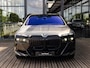 BMW i7 xDrive60 106 kWh | SOH 95% | M-SPORT | BMW INDIVIDUAL TWO TONE OXIDGRAU/BLACK | REAR SEAT ENTERTAINMENT EXPERIENCE | SKYLOUNGE PANORAMA | BOWERS & WILKINS | STOELMASSAGE VOOR EN ACHTER | STOELVENTILATIE | THEATRE SCREEN |