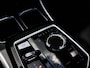 BMW i7 xDrive60 106 kWh | SOH 95% | M-SPORT | BMW INDIVIDUAL TWO TONE OXIDGRAU/BLACK | REAR SEAT ENTERTAINMENT EXPERIENCE | SKYLOUNGE PANORAMA | BOWERS & WILKINS | STOELMASSAGE VOOR EN ACHTER | STOELVENTILATIE | THEATRE SCREEN |